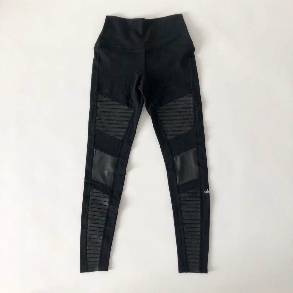 Alo Yoga High-Waist Moto Legging in Black